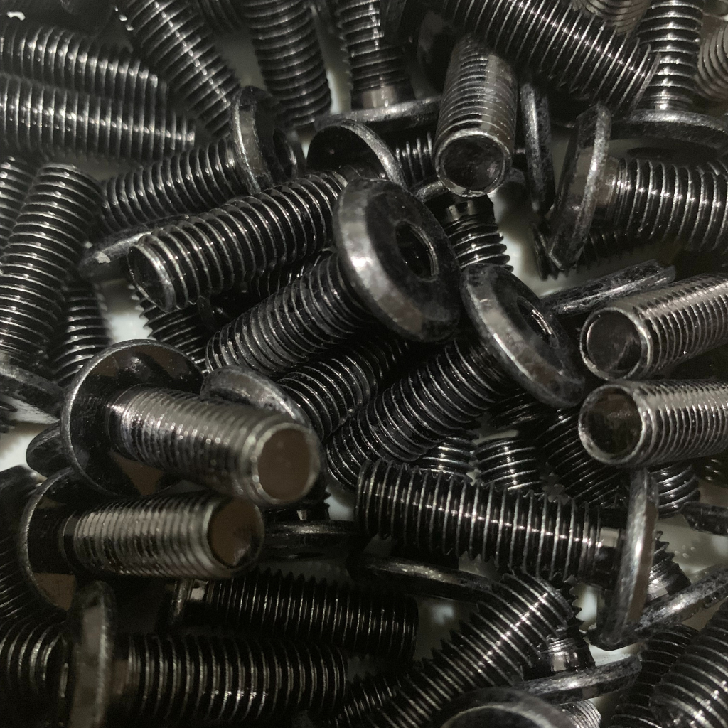 Rampa Flat Head Screws M6 KF
