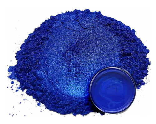 Powdered pigment by eye candy pigments for epoxy resin projects. In the color Skyline Blue.